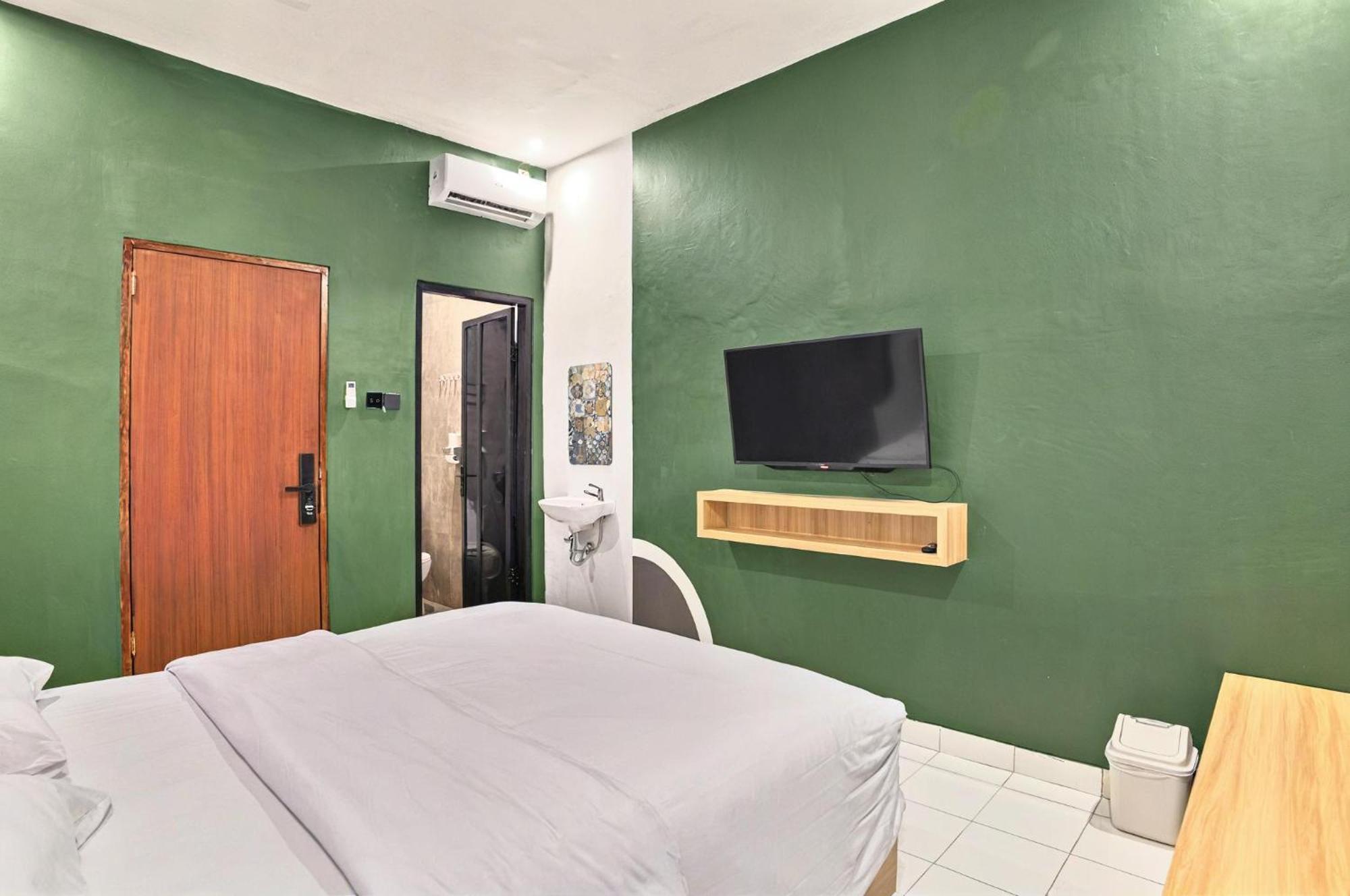 Hubs Hostel ยอกยาการ์ตา ภายนอก รูปภาพ
